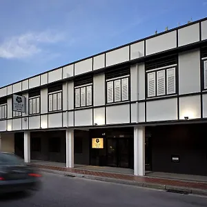 Venue The Lily 3* Singapore